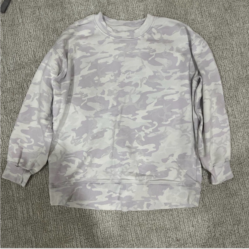 Lululemon Women’s Crew Neck Lilac Camouflage Sweater - Gray/White/Lilac